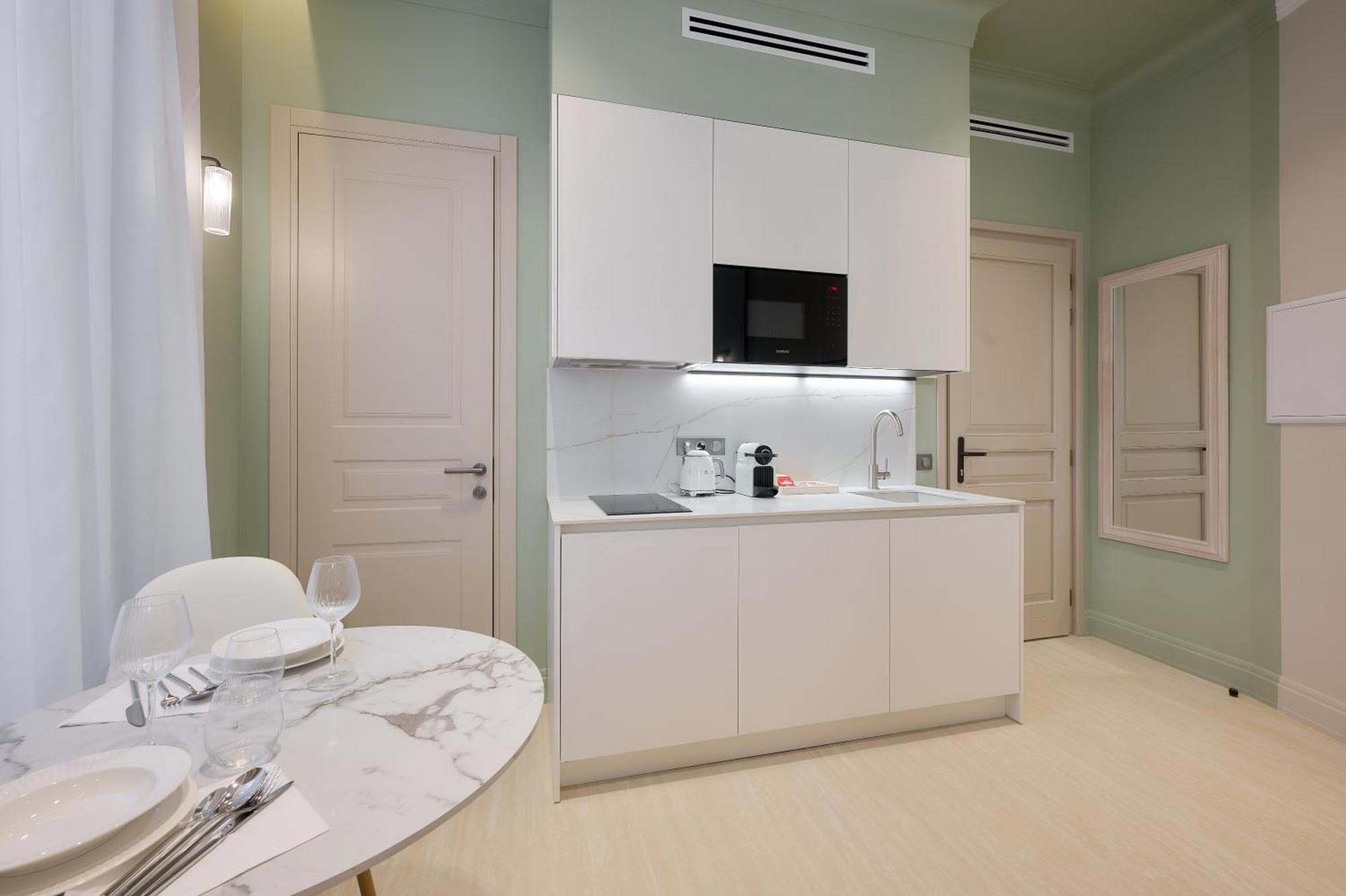 9 Alberti Centre Appart hôtel