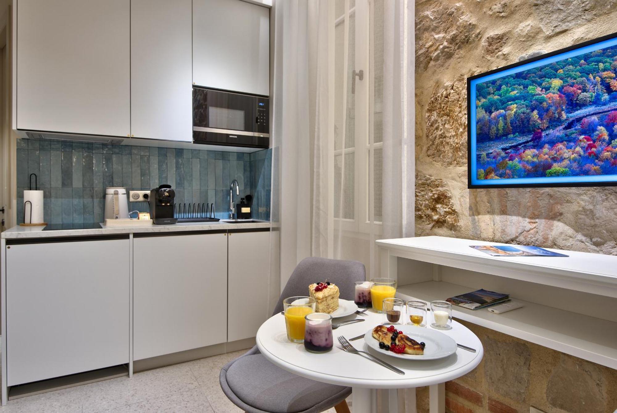 9 Alberti Centre Nizza