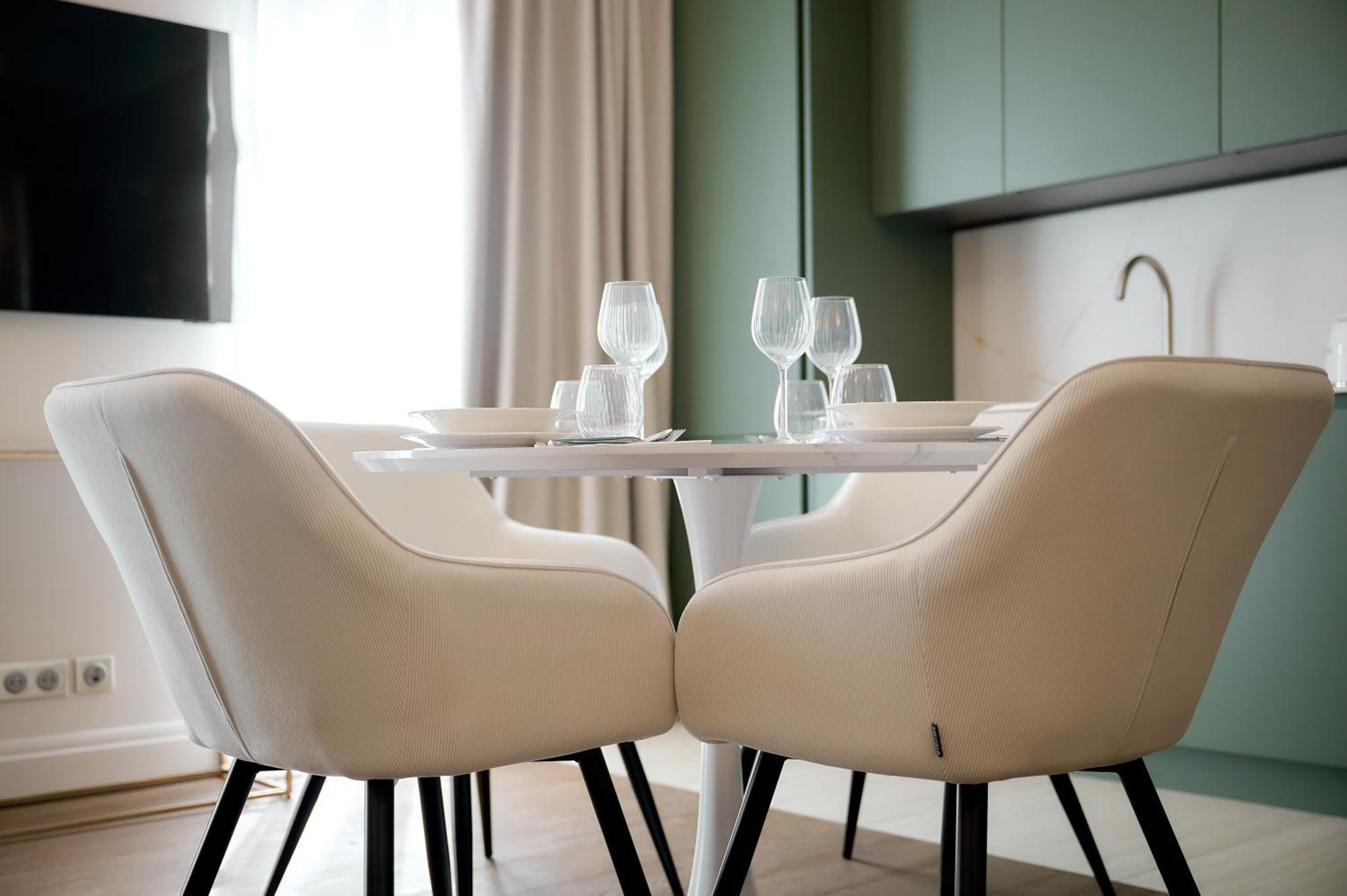 9 Alberti Centre Nizza